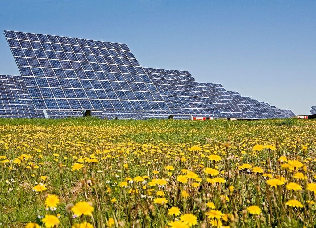 Imagen de placas solares